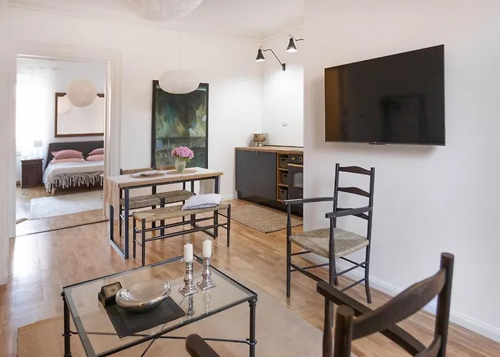 Max - Private Parking * 풀라