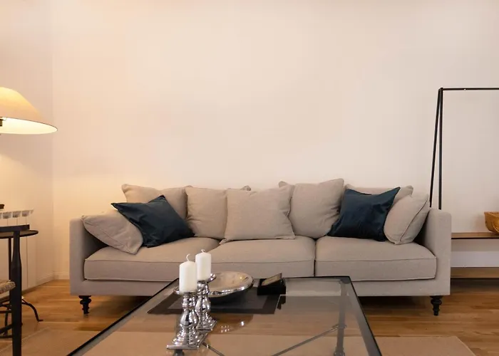 Max - Private Parking * 풀라