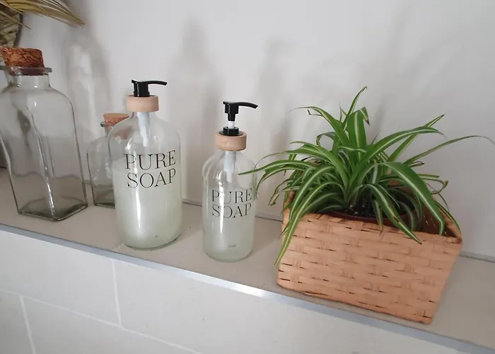 Max - Private Parking 아파트 *