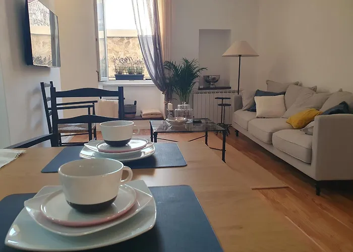 Max - Private Parking * 풀라