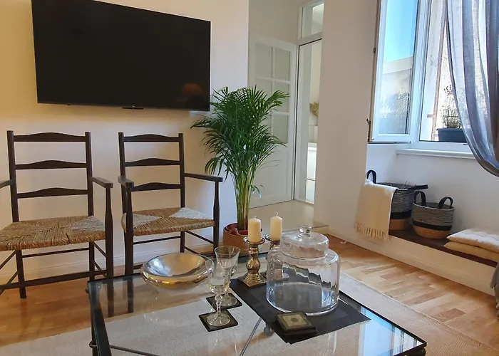 Max - Private Parking 아파트 *